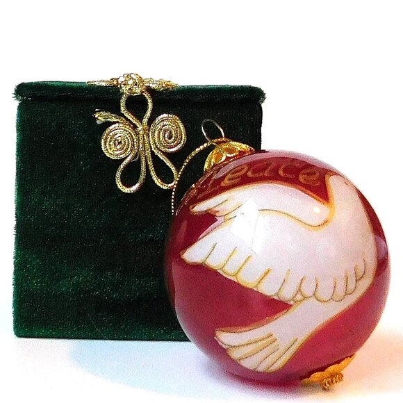 Pier 1 Li Bien Lot of 2 Glass Dated Peace Dove Ornament 2015 & 2012 in box - Picture 10 of 14